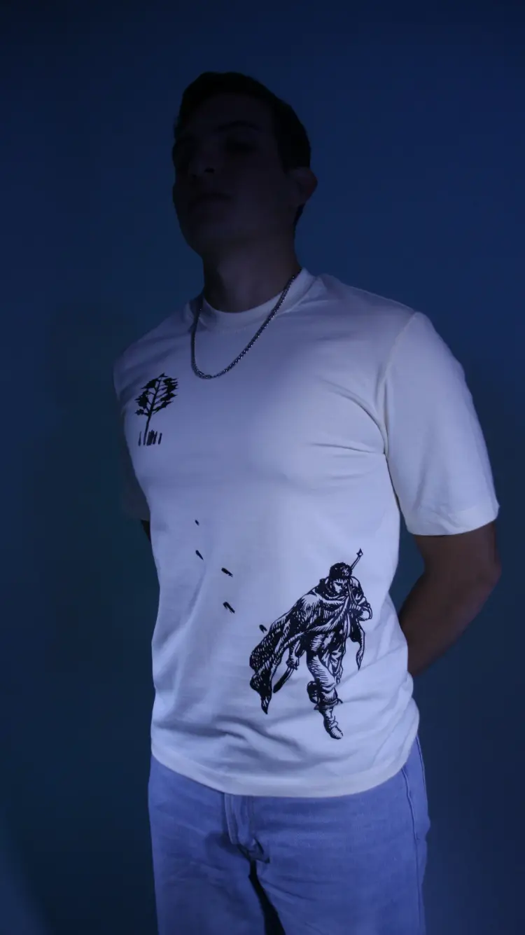 Camiseta Guts